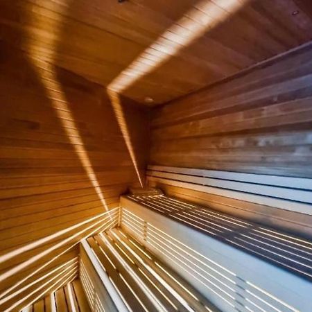 Hanza Tower Center 슈체친 외부 사진